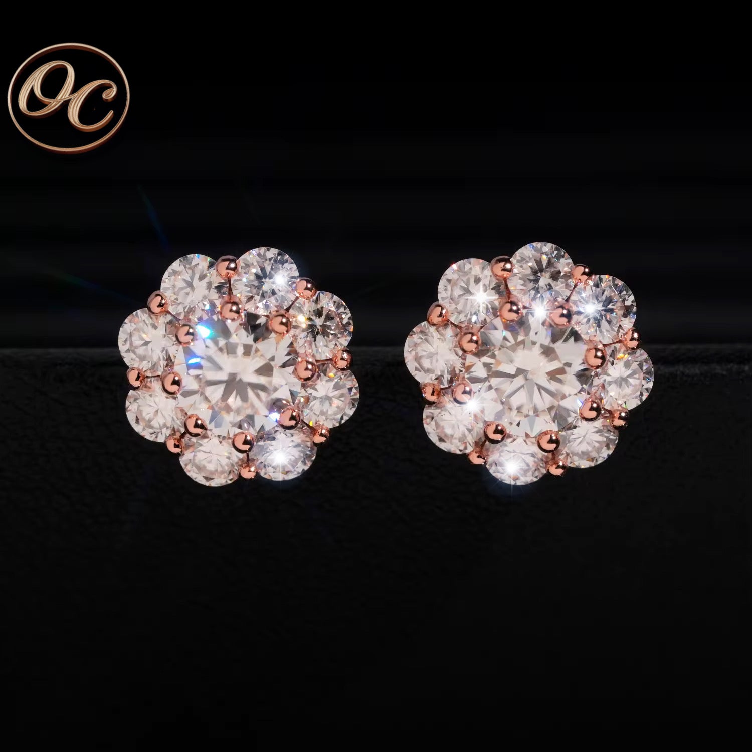 Fleur de Lumière Stud Earrings